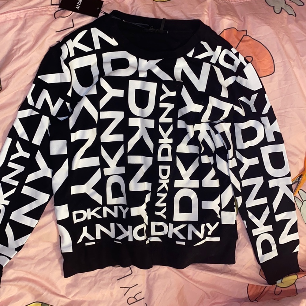 BNWT DKNY sweater